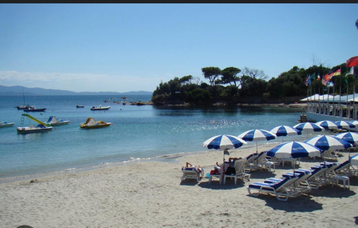 Superbe Pieds Dans L Eau Ajaccio Face A La Mer Plage De Sable Fin Route Des Iles Des Sanguinaires المظهر الخارجي الصورة